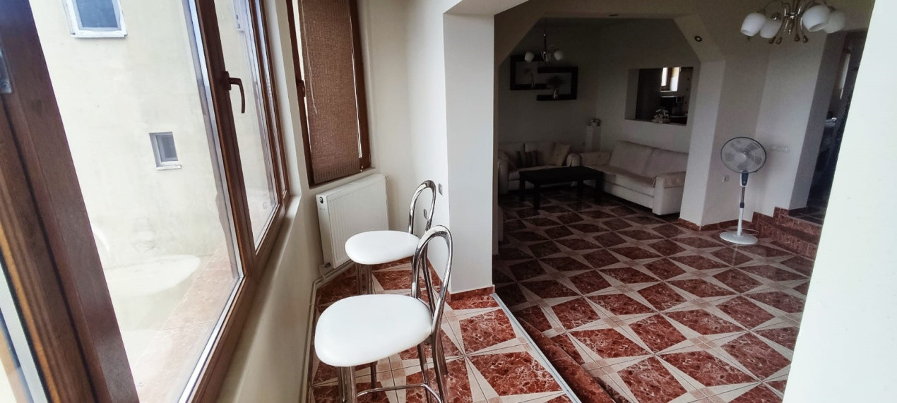 Apartament spațios– 5 camere, 130 mp – Vasile Aaron