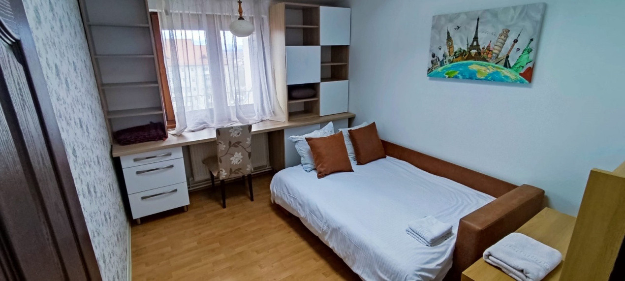 Apartament spațios– 5 camere, 130 mp – Vasile Aaron
