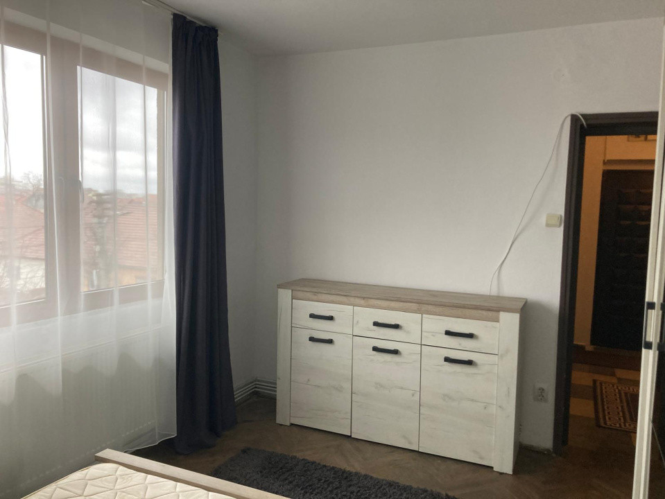 Apartament 2 camere, 52 mp – în vilă, cartier Vasile Aaron