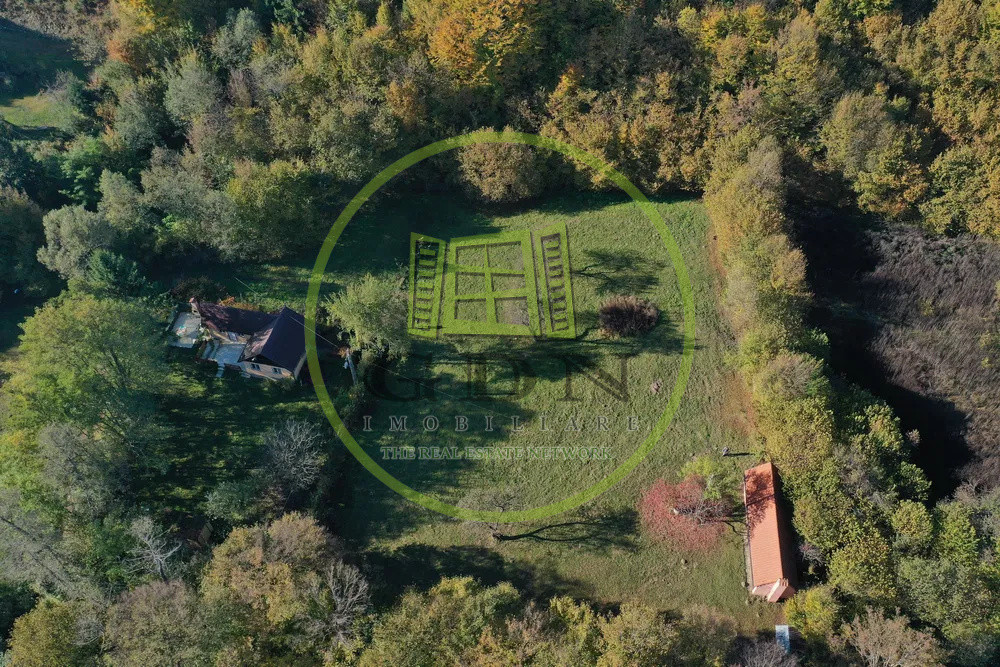 Teren intravilan | 1300 mp | de vânzare- Valea Avrigului 