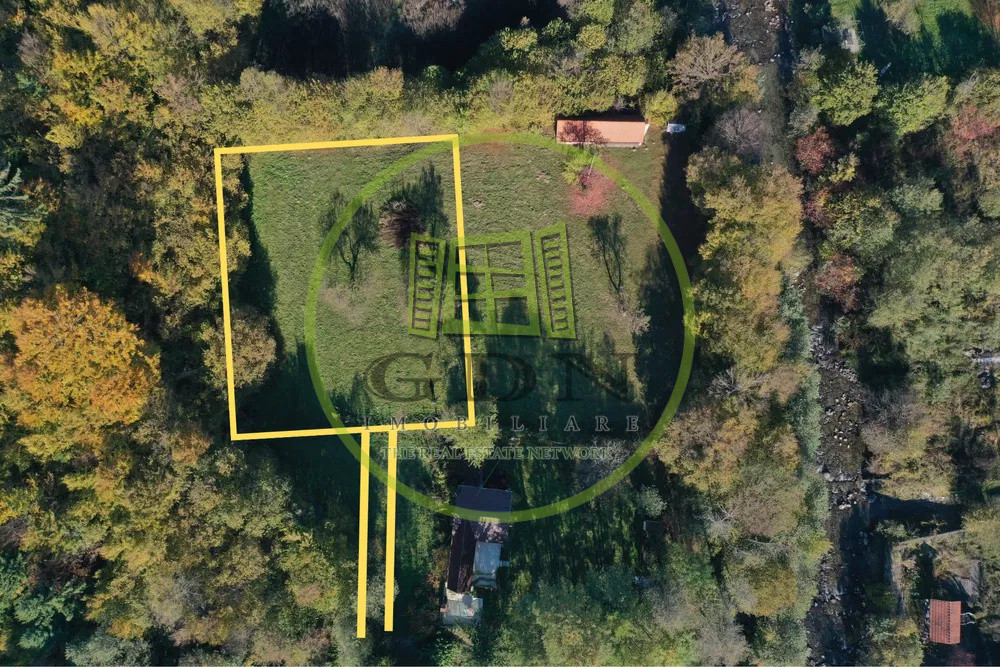 Teren intravilan | 1300 mp | de vânzare- Valea Avrigului 