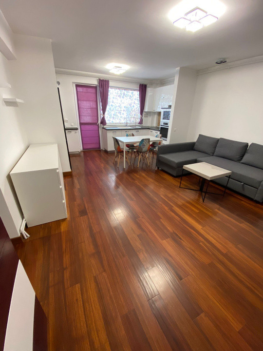  Apartament 2 camere – 60 mp, decomandat, loc de parcare privat - pet friendly