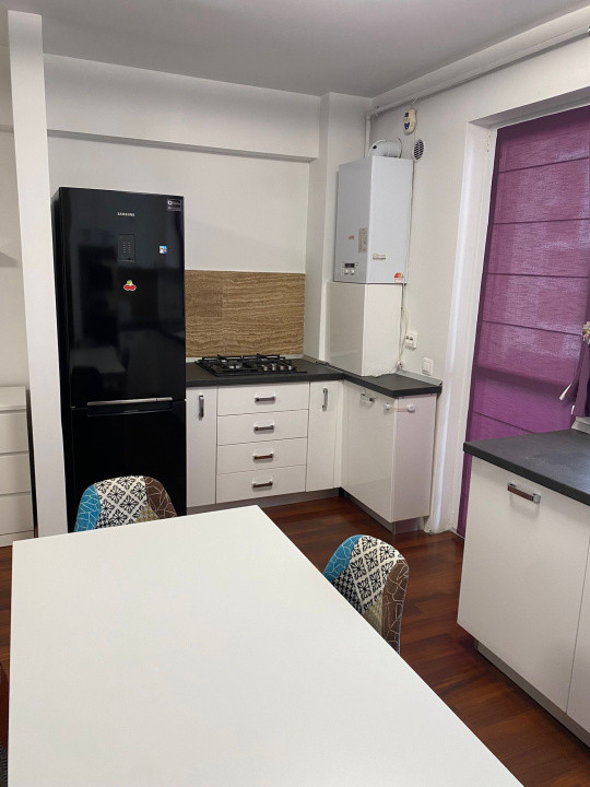  Apartament 2 camere – 60 mp, decomandat, loc de parcare privat - pet friendly