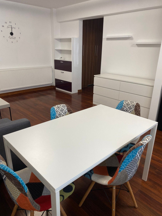  Apartament 2 camere – 60 mp, decomandat, loc de parcare privat - pet friendly