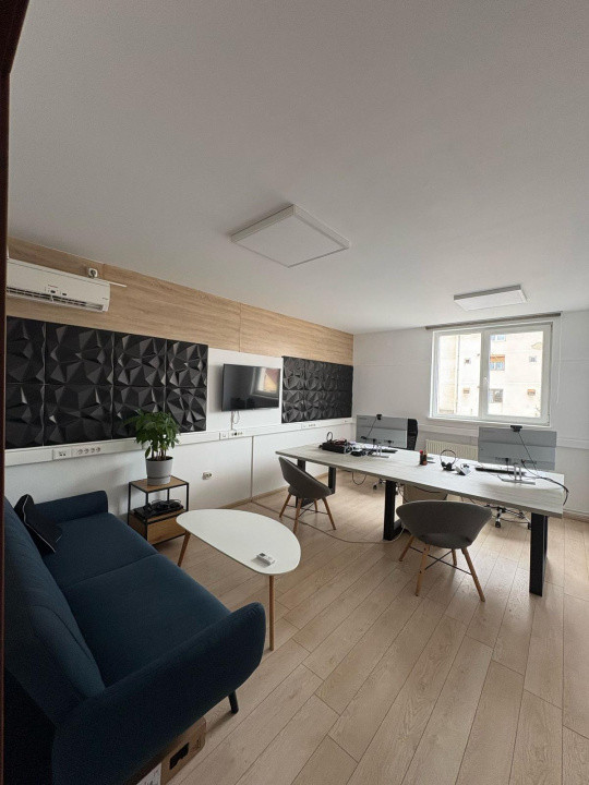 Spațiu comercial – ideal pentru birouri, cabinete sau sedii firme –Central,Sibiu