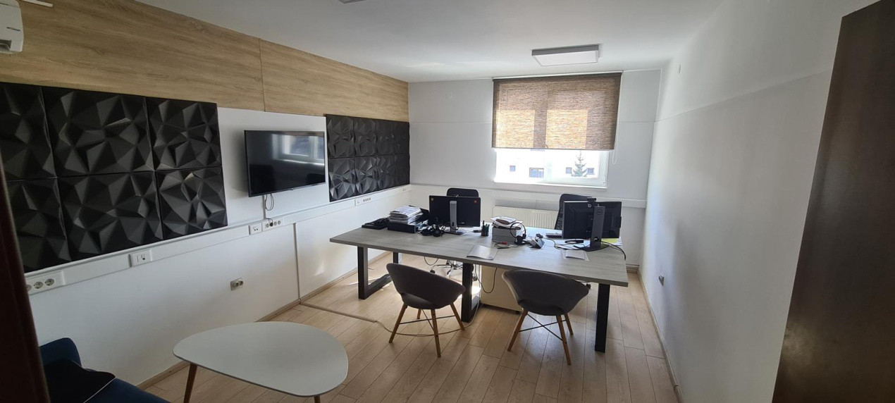 Spațiu comercial – ideal pentru birouri, cabinete sau sedii firme –Central,Sibiu
