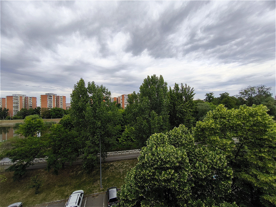 Apartament cu 3 camere, decomandat, suprafata utila 66,4 mp, Decebal