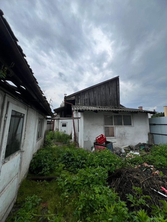 Casa zona centru vechi cu teren 457 MP