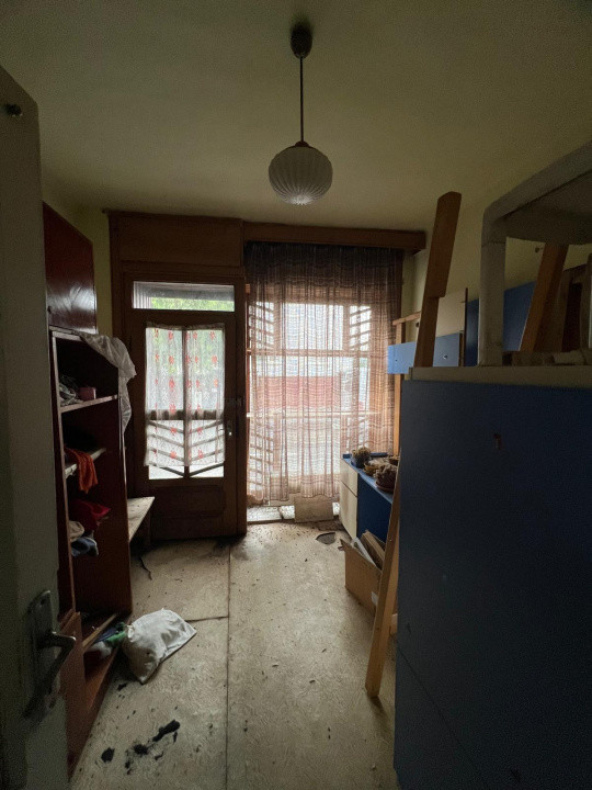Casa zona centru vechi cu teren 457 MP
