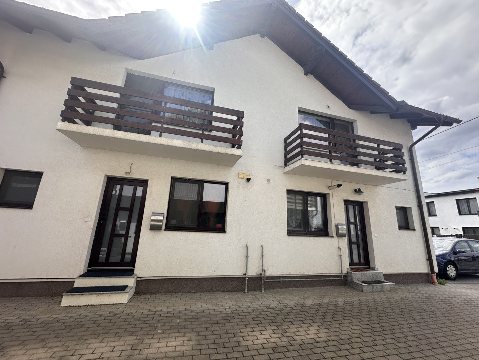 Apartament la casa înșiruită-P+E+Pod-74mp utili