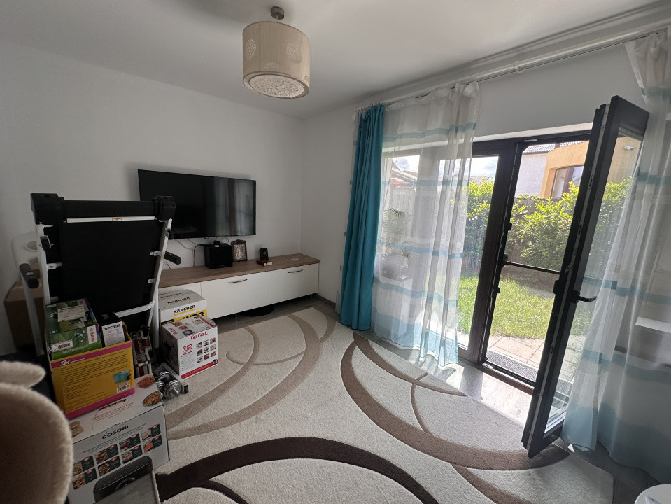 Apartament la casa înșiruită-P+E+Pod-74mp utili