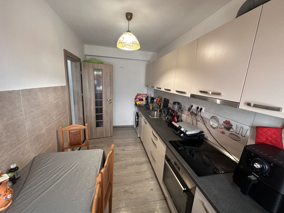 Apartament la casa înșiruită-P+E+Pod-74mp utili