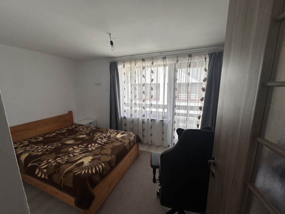 Apartament la casa înșiruită-P+E+Pod-74mp utili