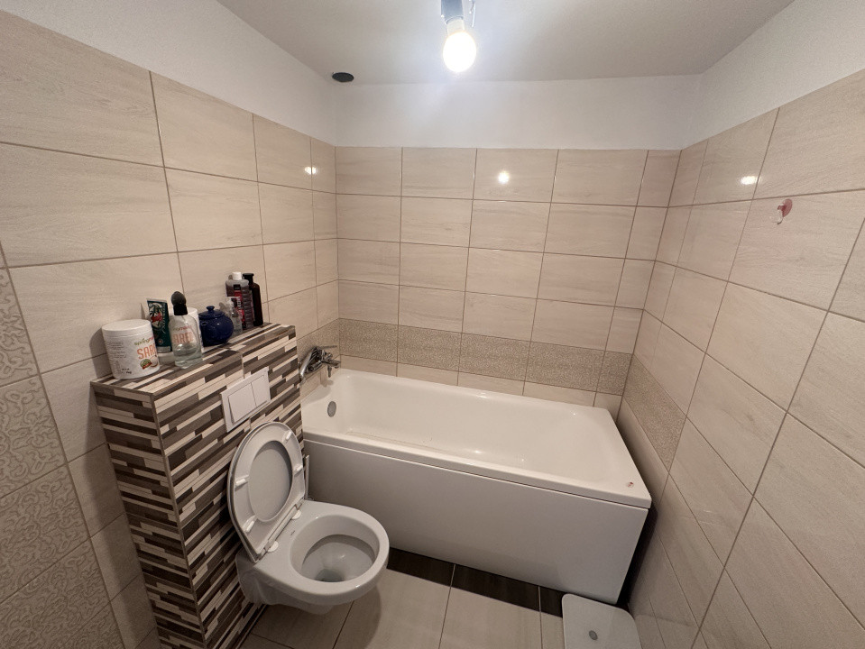 Apartament la casa înșiruită-P+E+Pod-74mp utili