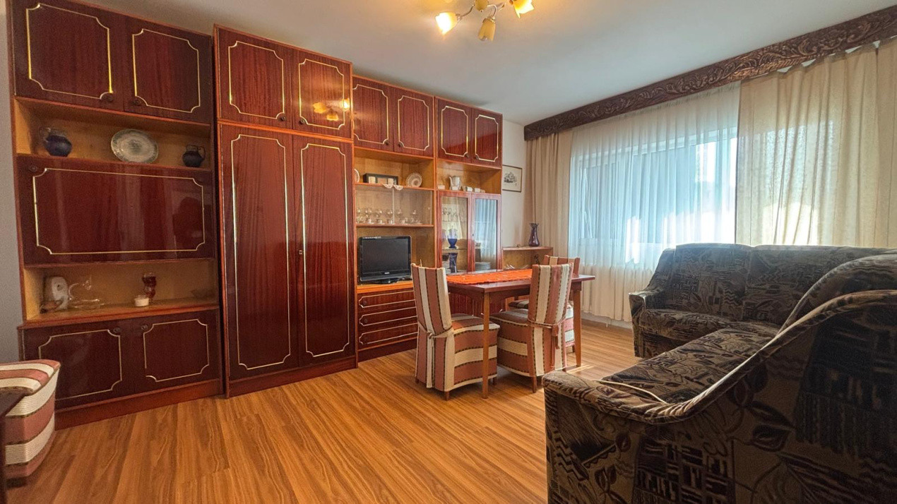 Apartament 2 camere decomandat Bd Decebal