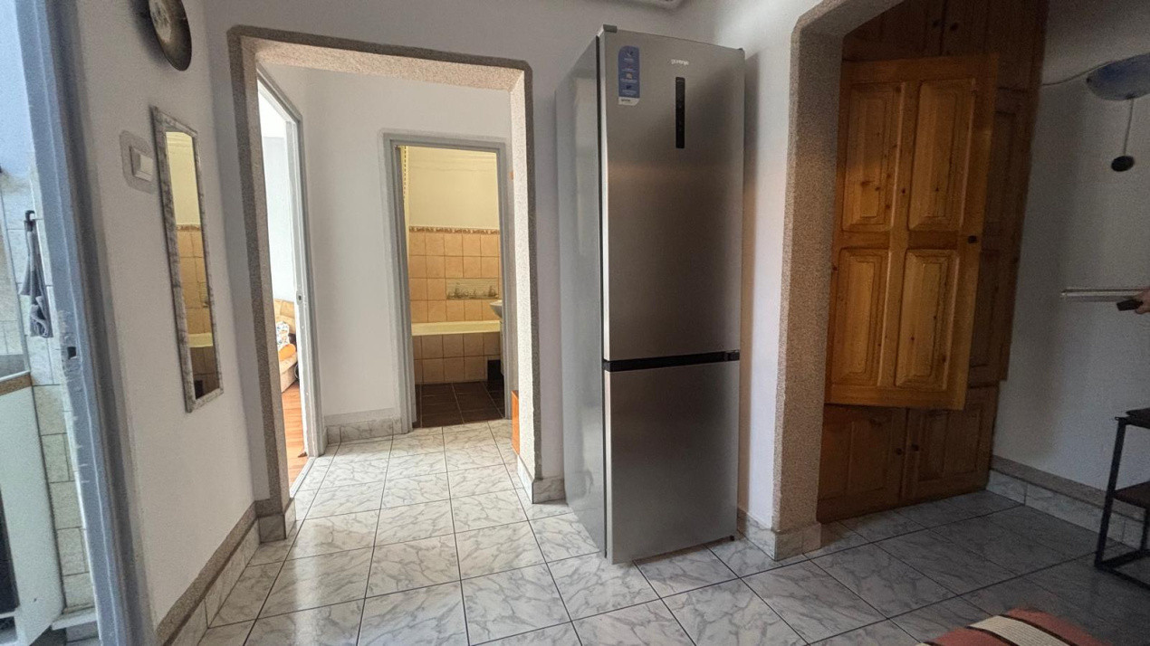 Apartament 2 camere decomandat Bd Decebal
