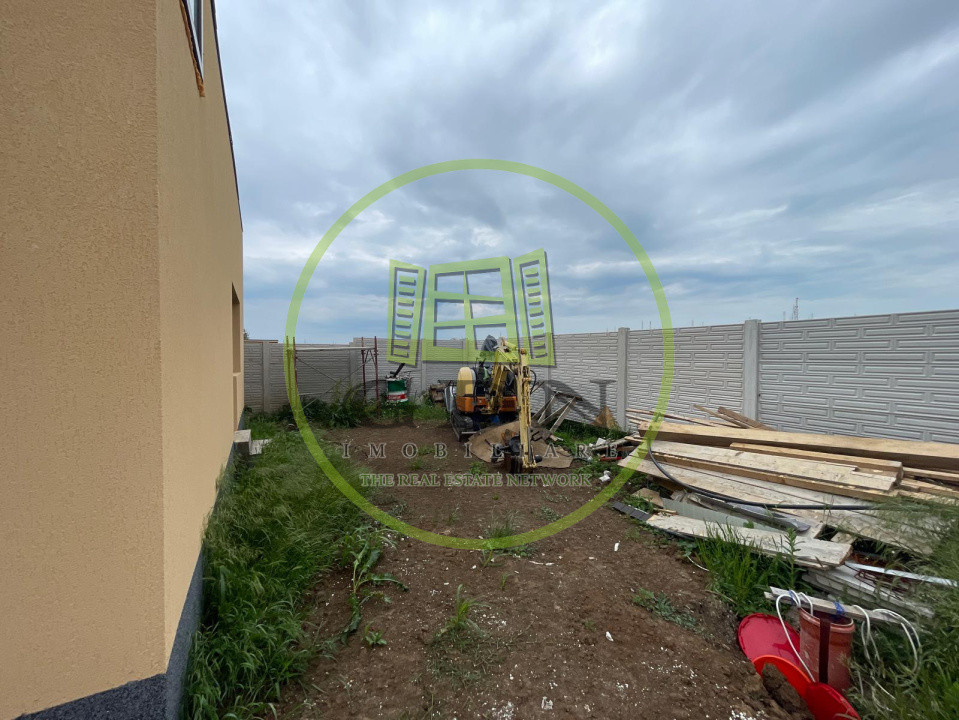 Casă semifinisată parter cu teren de 400mp în apropiere de Centura Craiova Nord