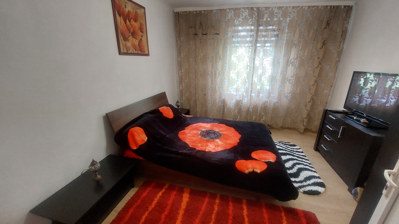 Apartament doua camere decomandat, Calea Bucuresti zona Ramada