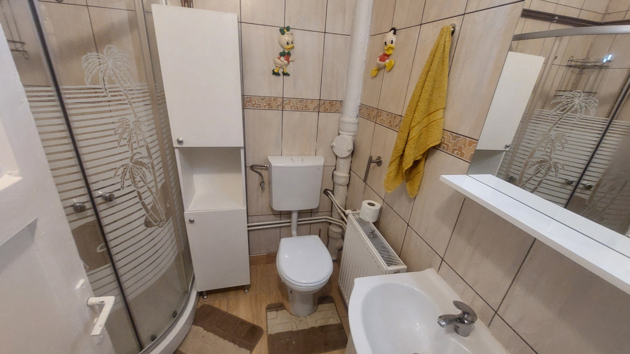 Apartament doua camere decomandat, Calea Bucuresti zona Ramada