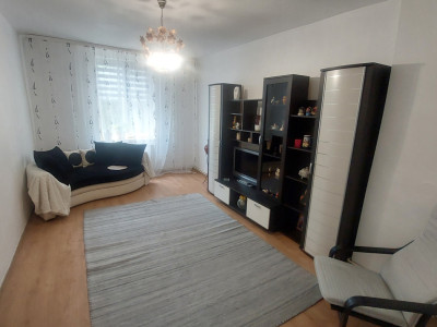 Apartament doua camere decomandat, Calea Bucuresti zona Ramada