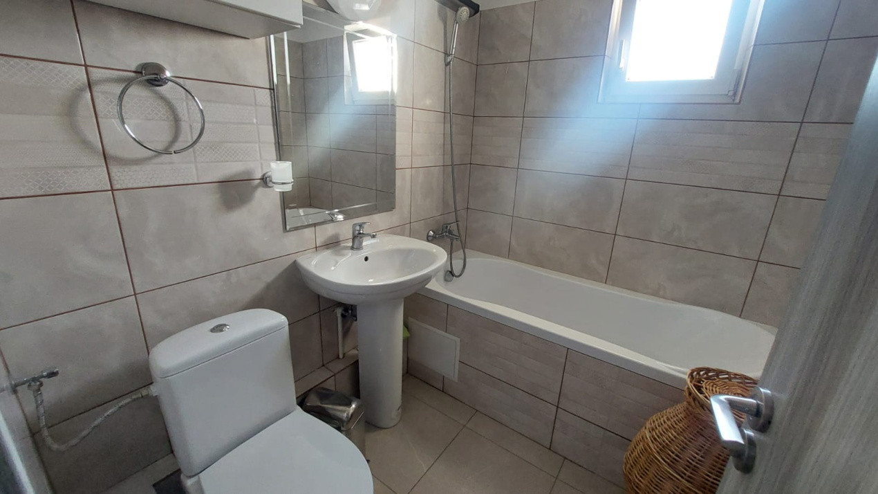 Apartament 3 camere Ghencea Bucuresti