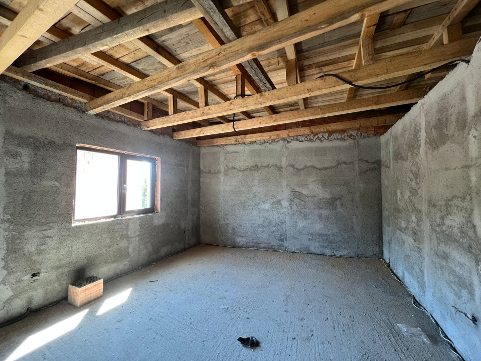 Duplex de vanzare zona Castel Transilvania