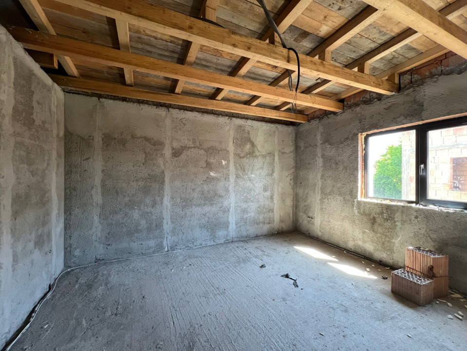 Duplex de vanzare zona Castel Transilvania