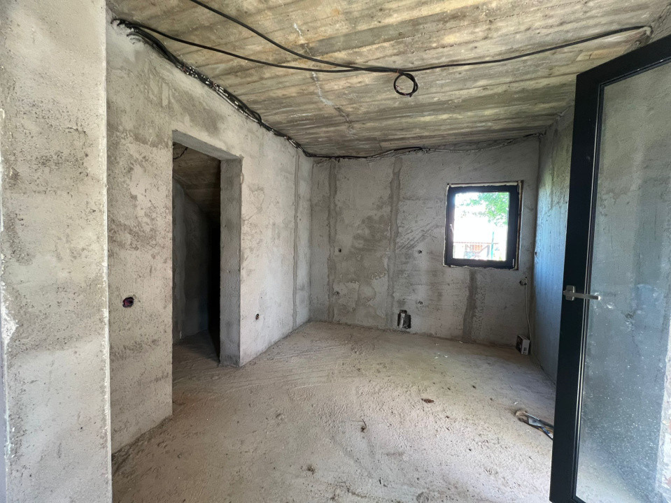 Duplex de vanzare zona Castel Transilvania