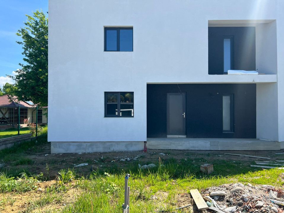 Duplex de vanzare zona Castel Transilvania