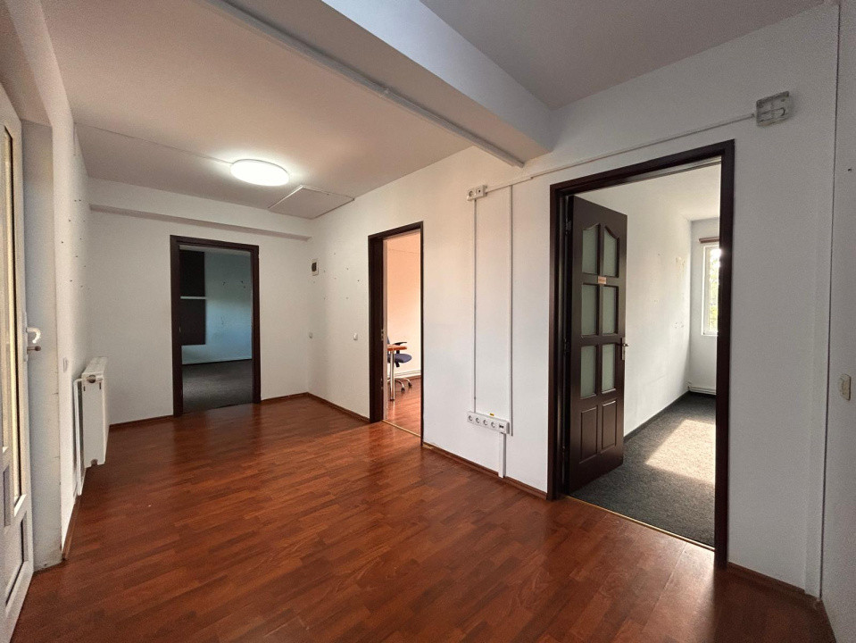 Închiriere casă/vilă pentru spațiu birouri, 179 mp., 1500 Eur, Mărăști