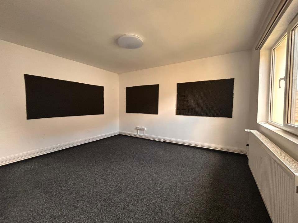 Închiriere casă/vilă pentru spațiu birouri, 179 mp., 1500 Eur, Mărăști