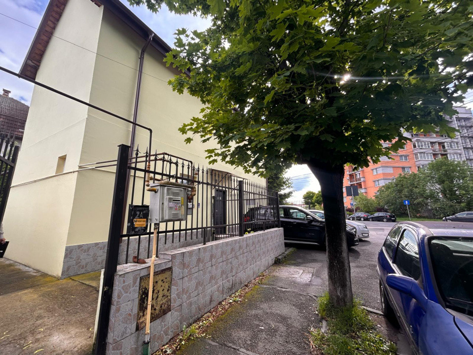Închiriere casă/vilă pentru spațiu birouri, 179 mp., 1500 Eur, Mărăști