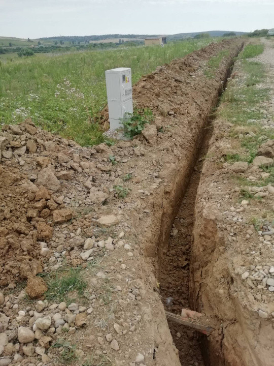 Vand teren intravilan in Paleu