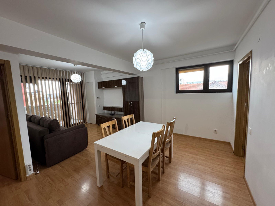 Închiriere ap. cu 2 camere, bloc nou, Zorilor, garaj, 550 Eur!