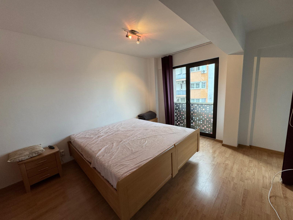 Închiriere ap. cu 2 camere, bloc nou, Zorilor, garaj, 550 Eur!