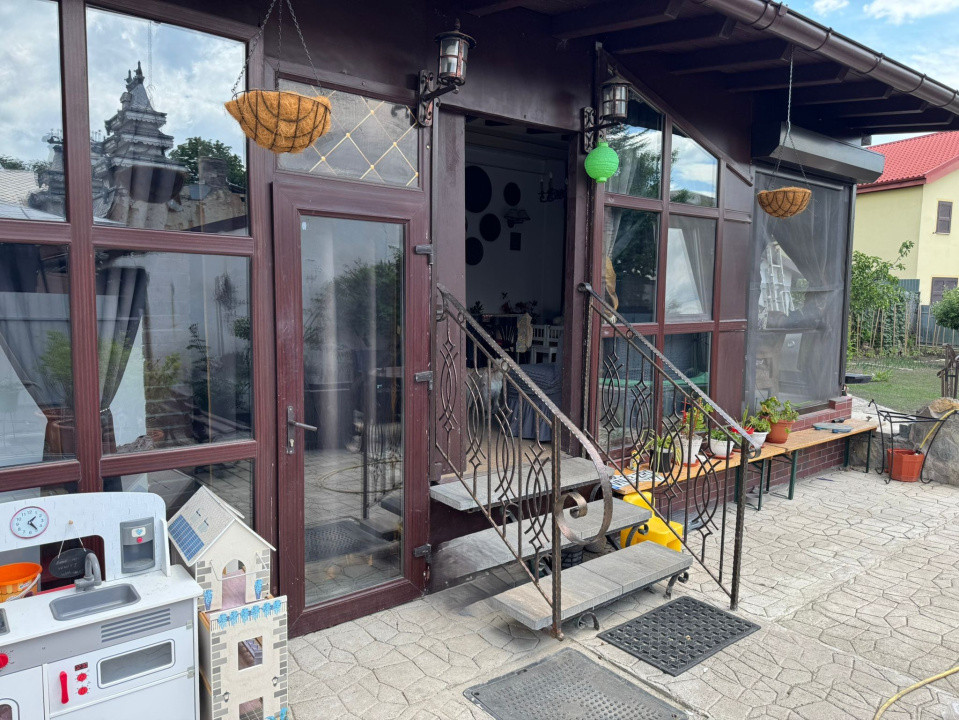 De vânzare casă deosebită in stil Brâncovenesc în zona centrală a orașului 