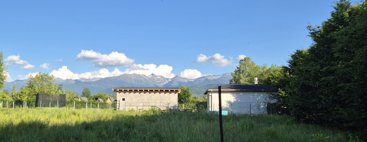 Teren intravilan | 2000 mp | de vânzare- Valea Avrigului
