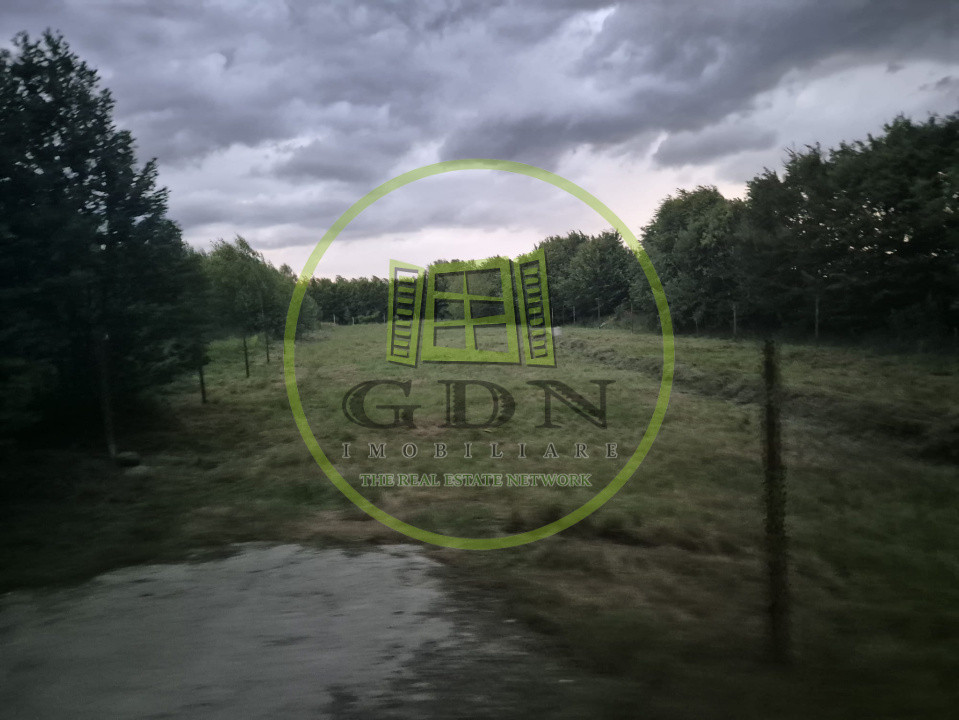 Teren intravilan | 2000 mp | de vânzare- Valea Avrigului