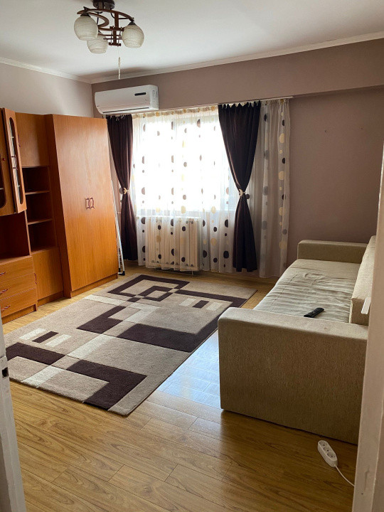 Ocazie! Apart. cu 1 cameră, 27 mp., Gheorgheni, 97000 Eur