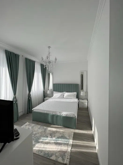 Apartament la casa 3 camere, 75 mp, decomandat – ultracentral