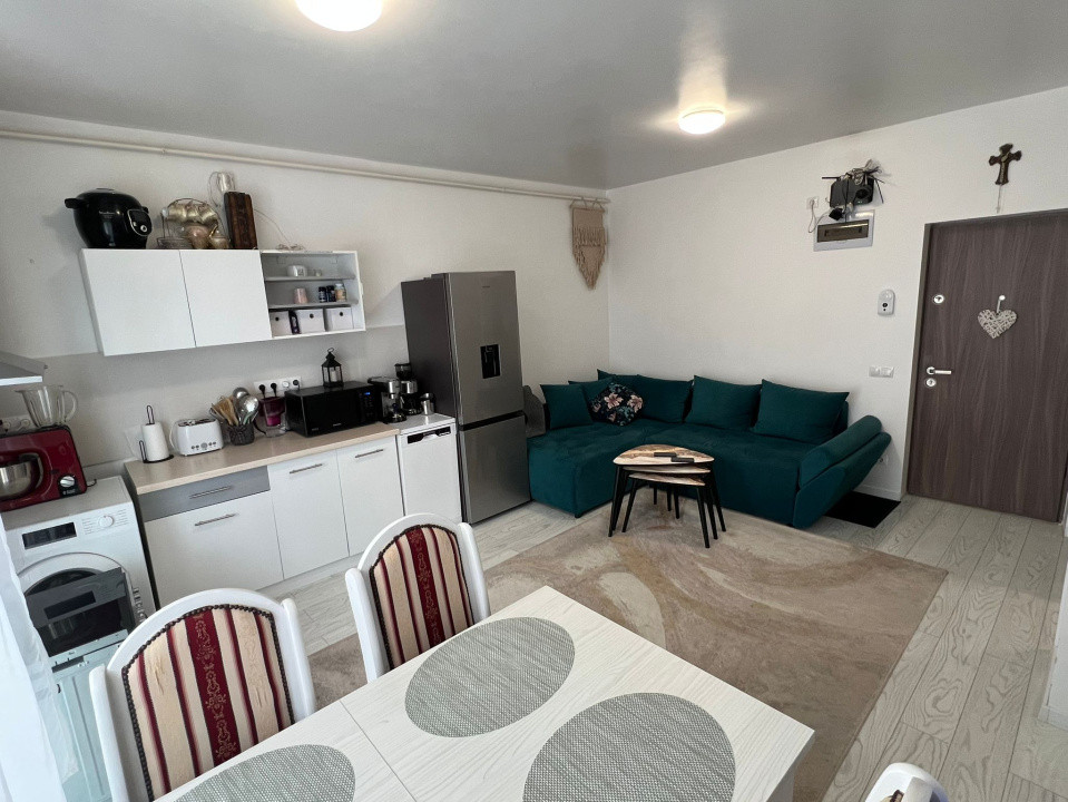 Apartament 2 camere zona Lamaitei