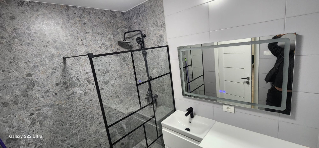Locuință Modernă la Prima Închiriere – Mobilată Complet, Bloc cu Lift
