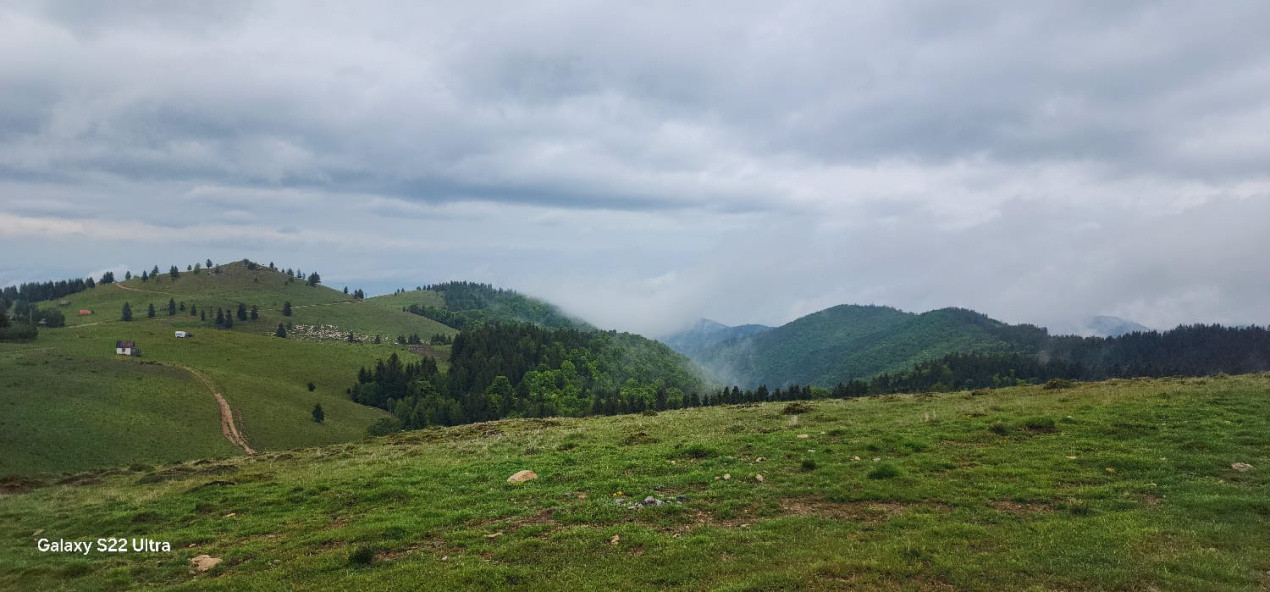 Parcele de vis în munți – Zonă Arka Park, cu drum de acces și PUZ aprobat