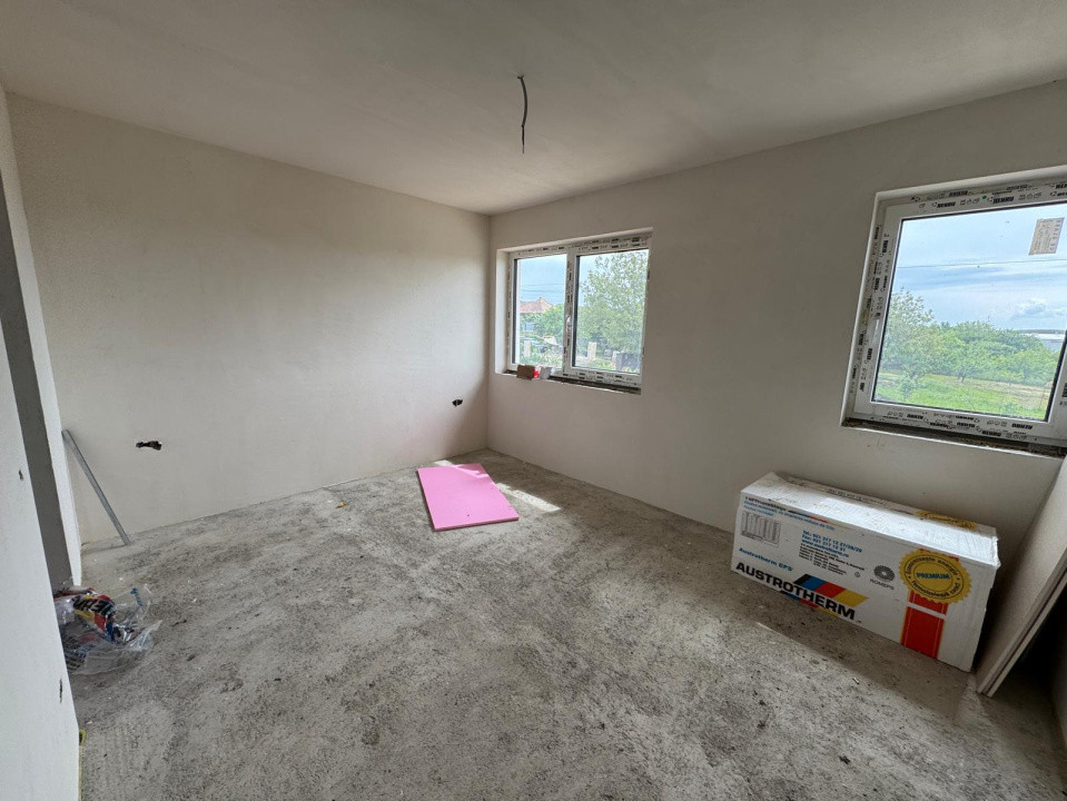 Duplex de vânzare, 120 mp,+332 mp. curte, sat Tureni, 159900 Eur