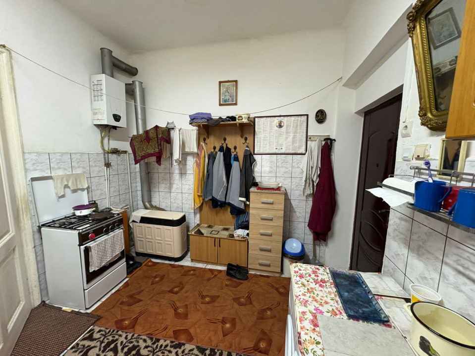 Apartament de vânzare 3 camere | 68 mp | Central