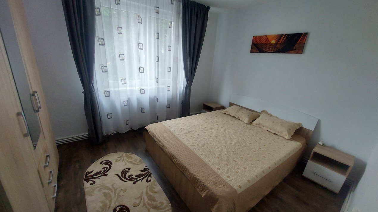 Apartament ultracentral ,etajul 1, zona English Park