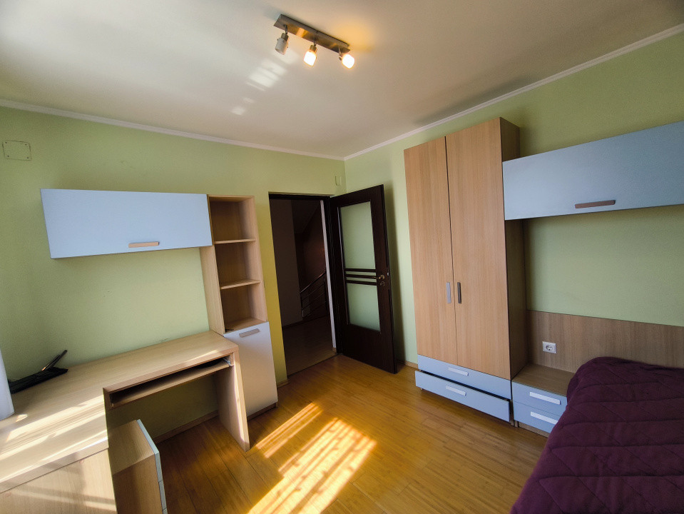 Casă regim P+1 cu 4 camere, suprafață utilă 120 mp, Grigorescu