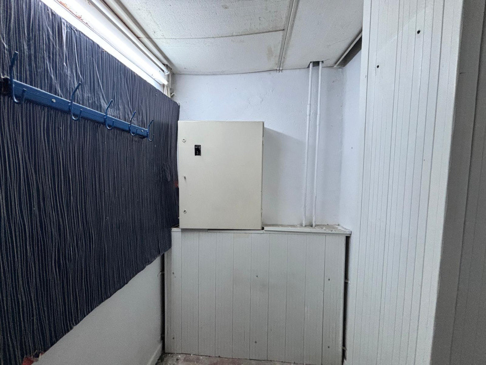 SPATIU COMERCIAL 