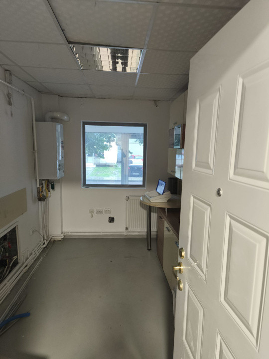 Spatiu comercial de inchiriat, zona 