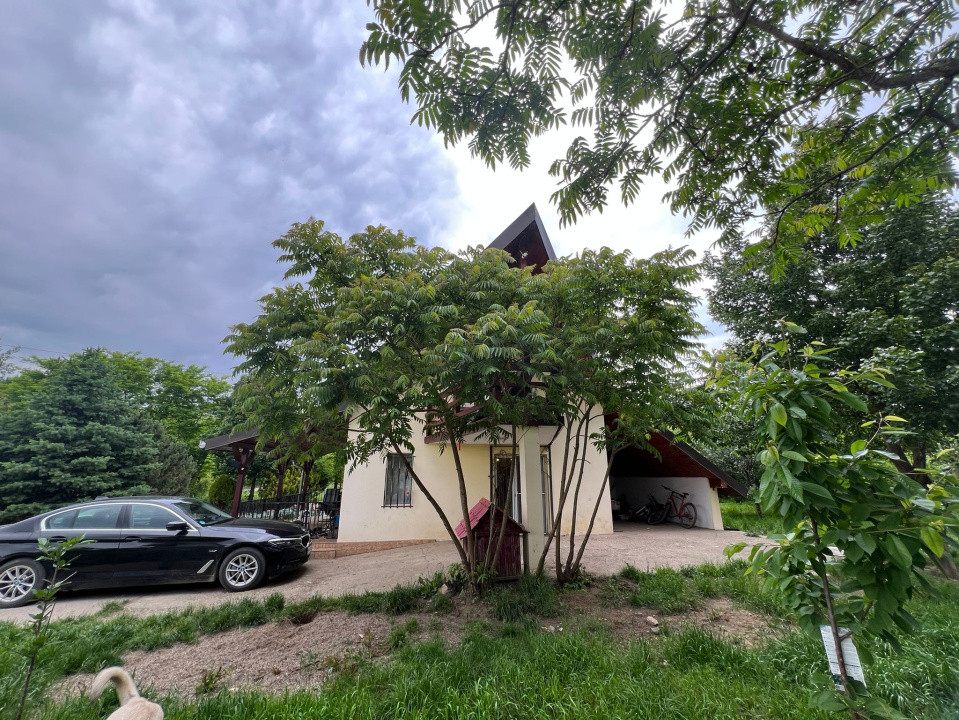 Casa cu 4 camere si 7 ari de teren Tauti Magheraus